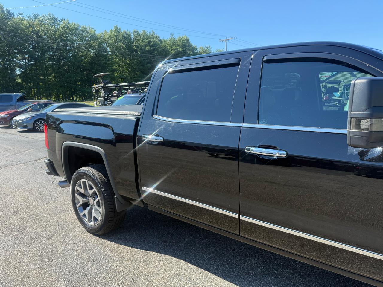 GMC Sierra 1500 4WD Crew Cab 143.5" SLT 2015