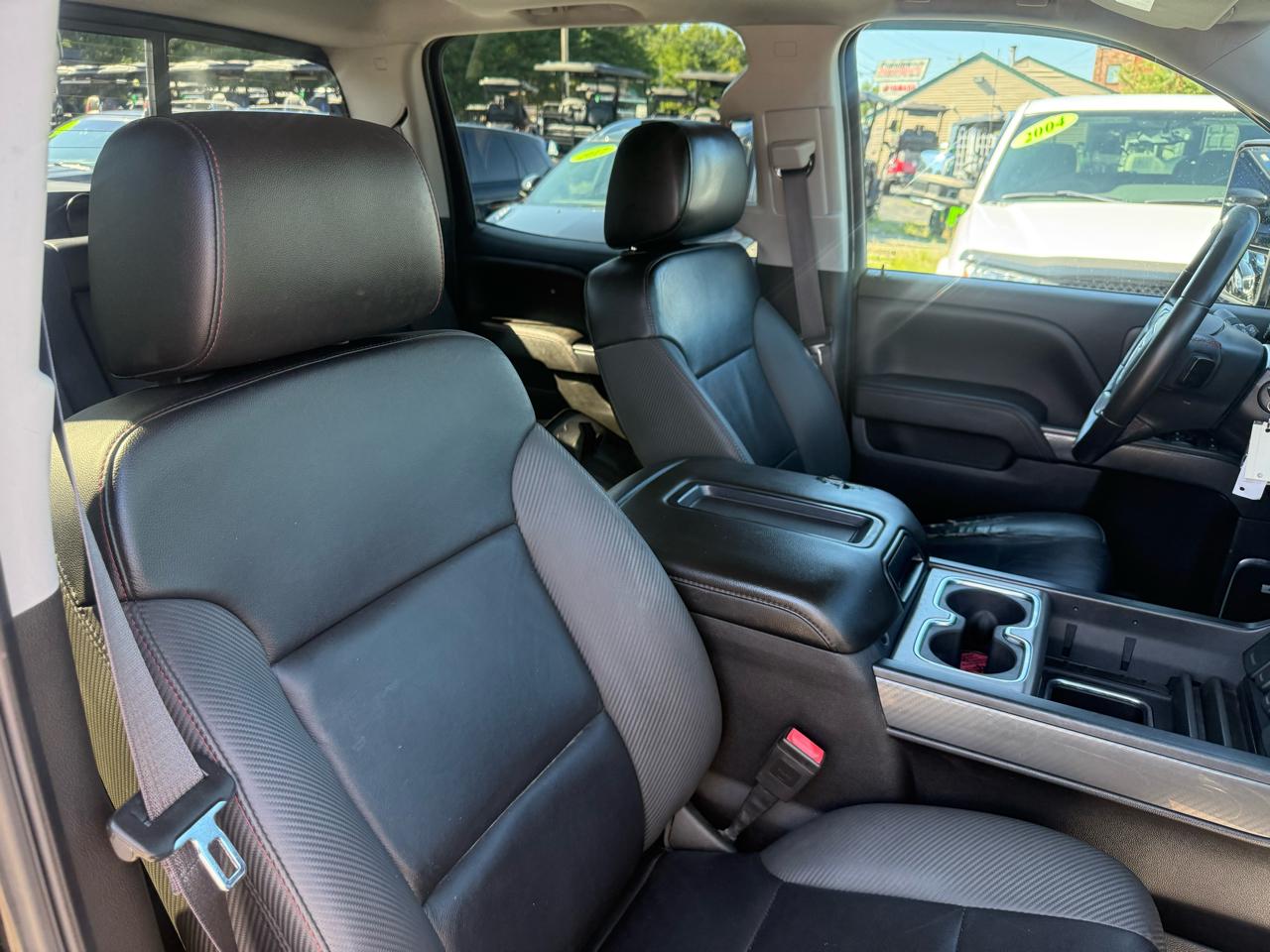 GMC Sierra 1500 4WD Crew Cab 143.5" SLT 2015