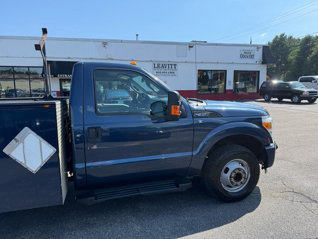 Ford Super Duty F-350 DRW  2016