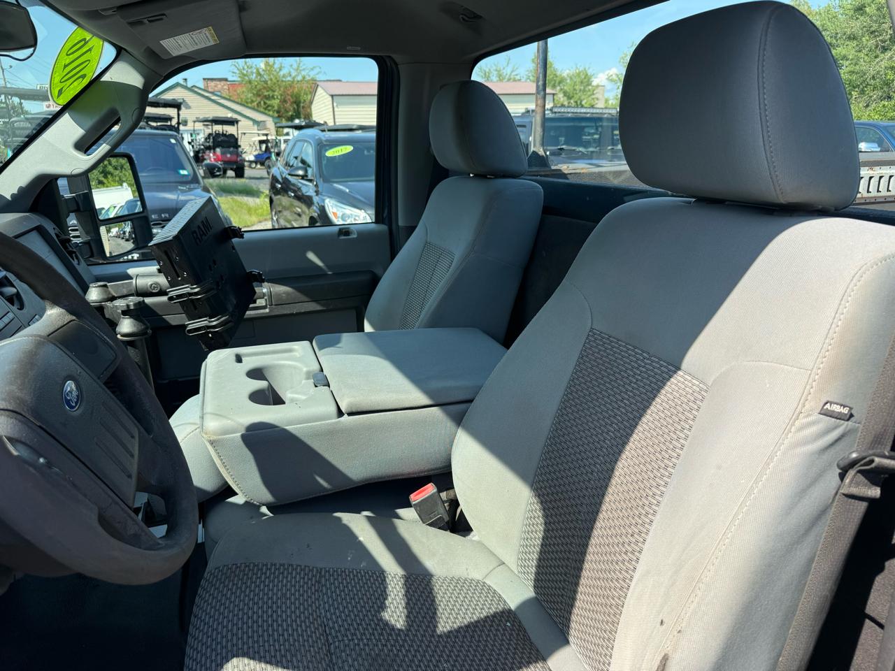 Ford Super Duty F-350 DRW  2016