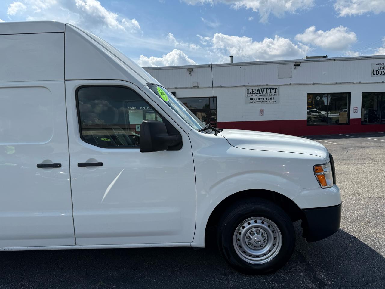Nissan NV Cargo NV2500 HD High Roof V6 S 2018