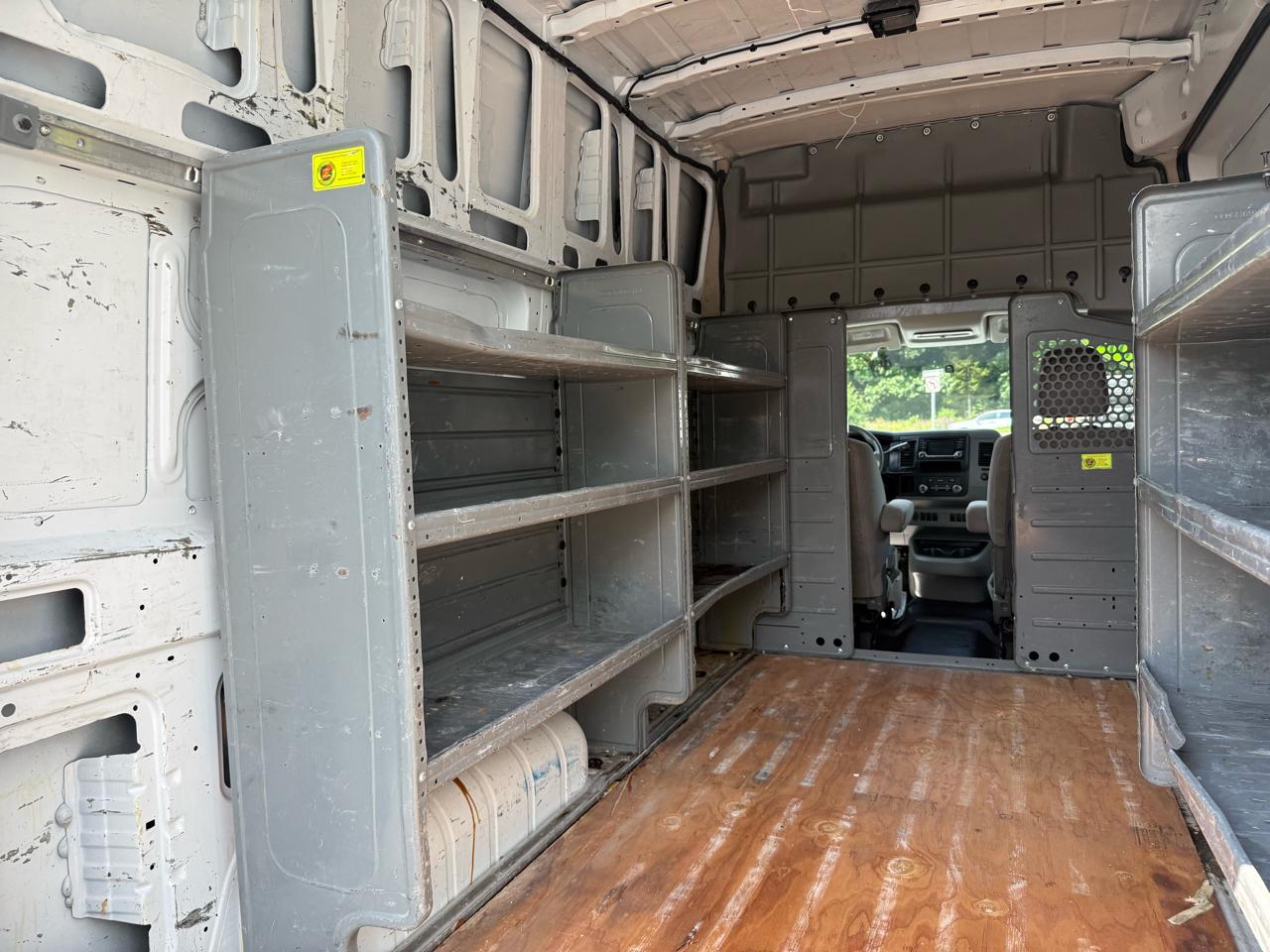 Nissan NV Cargo NV2500 HD High Roof V6 S 2018