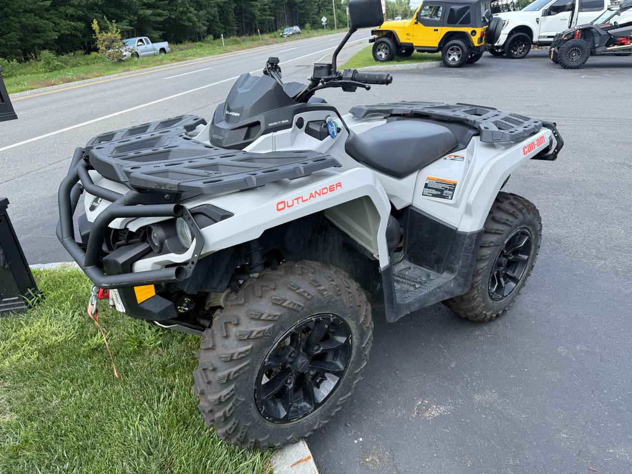 Can-Am Outlander 650 XT  2017