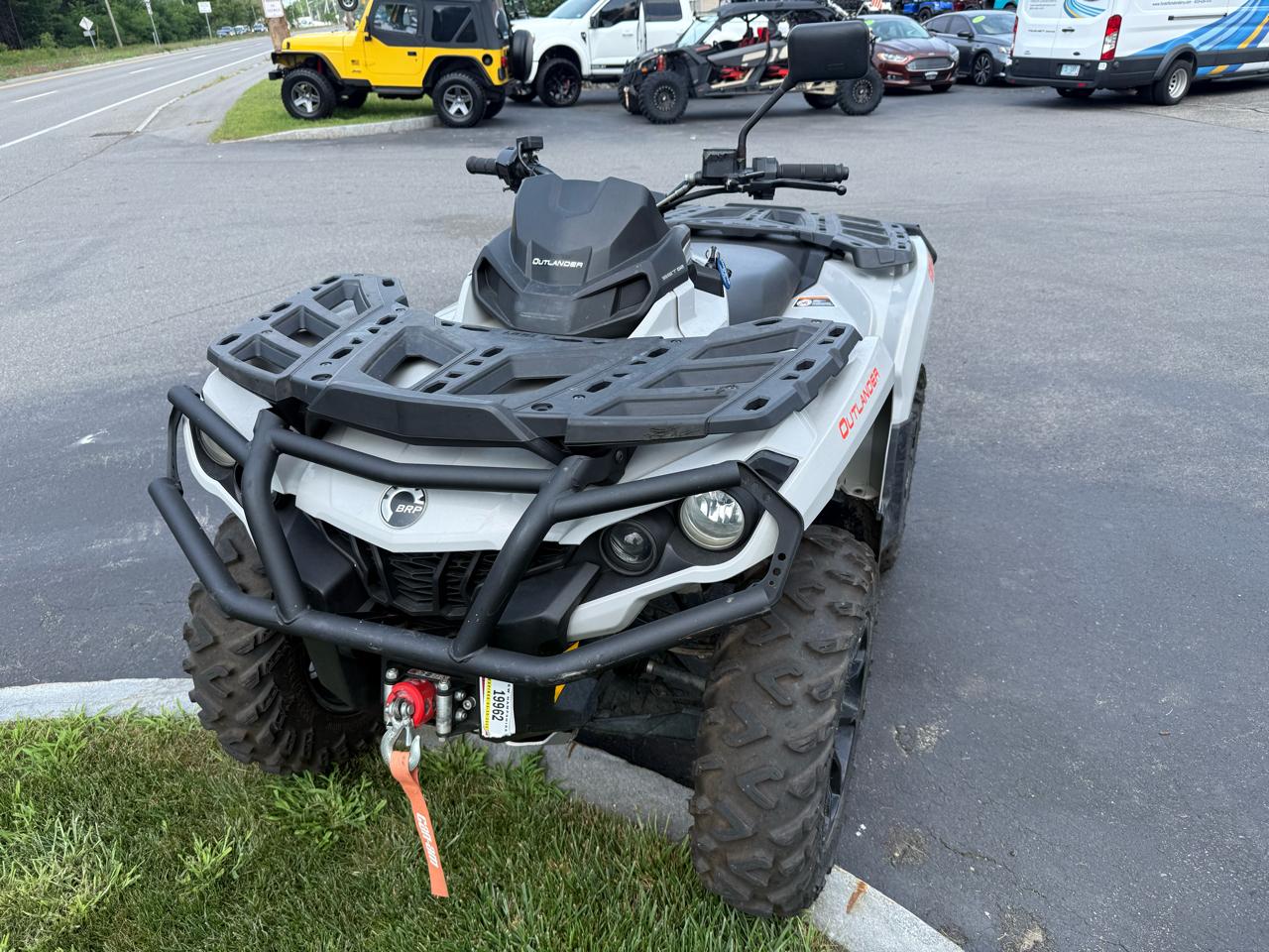 Can-Am Outlander 650 XT  2017