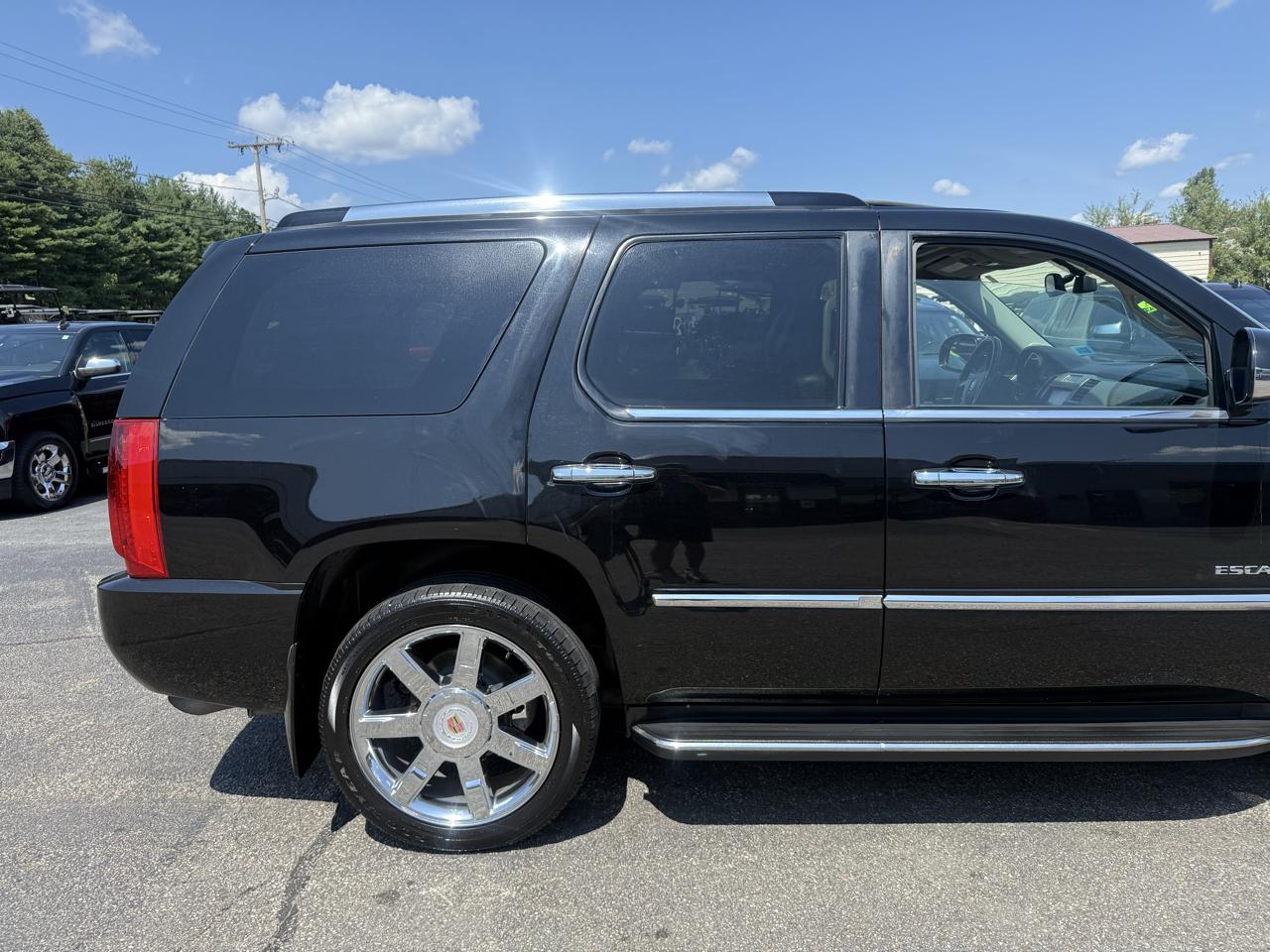 Cadillac Escalade  2013