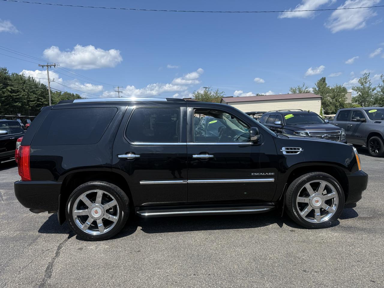 Cadillac Escalade  2013