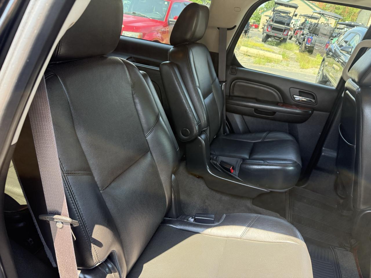 Cadillac Escalade  2013