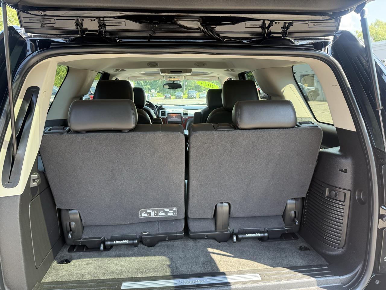 Cadillac Escalade  2013