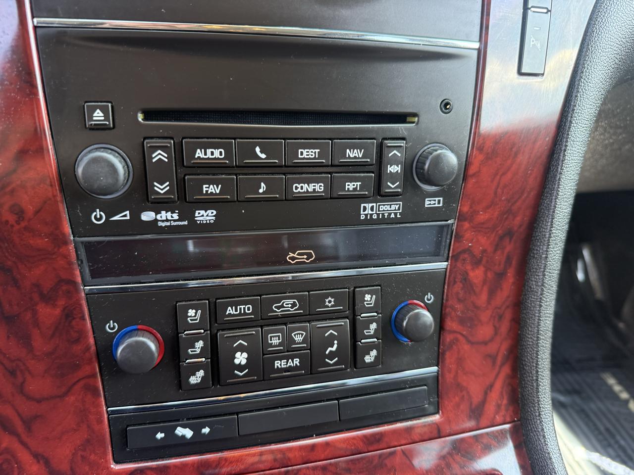 Cadillac Escalade  2013