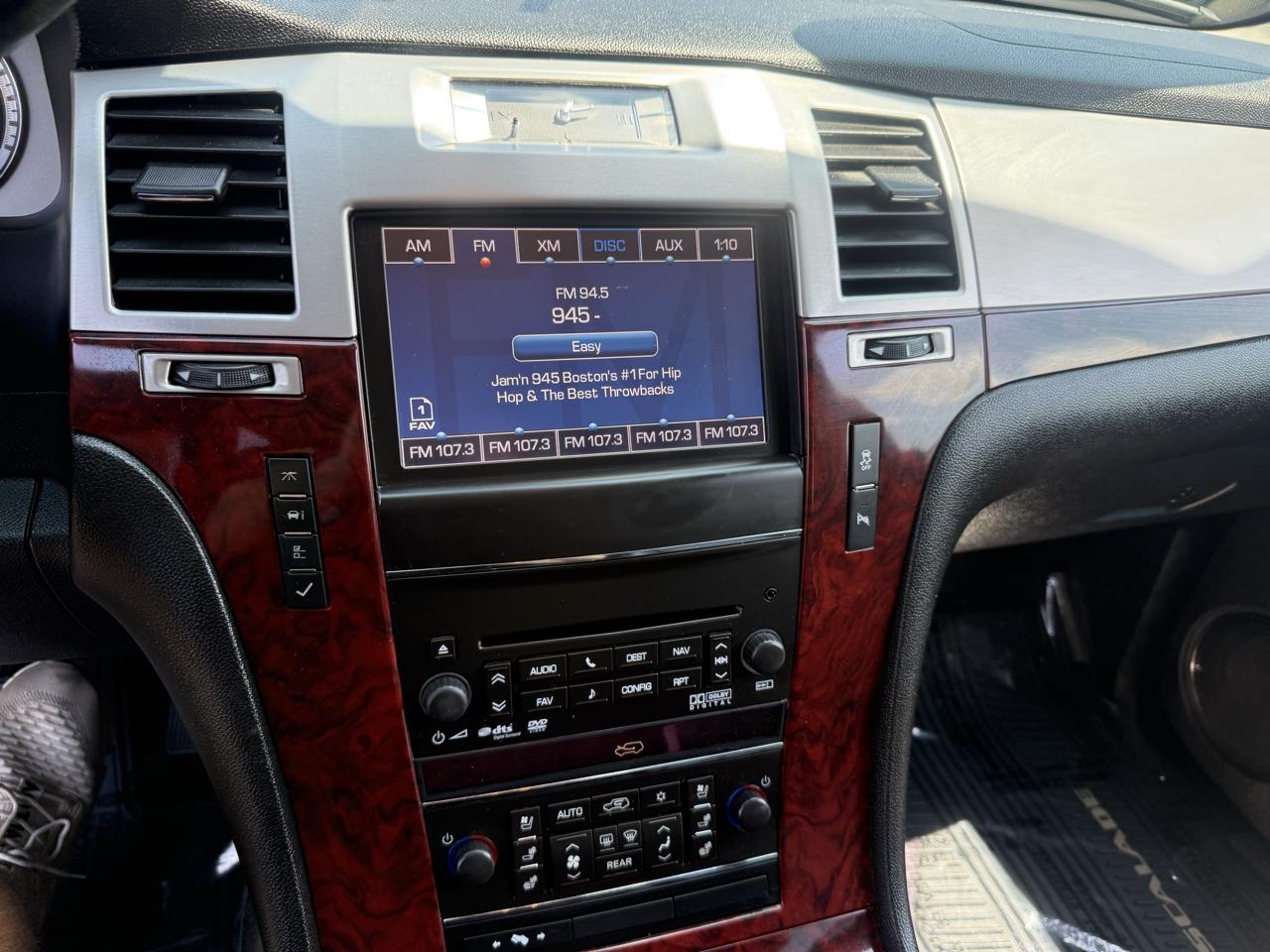 Cadillac Escalade  2013