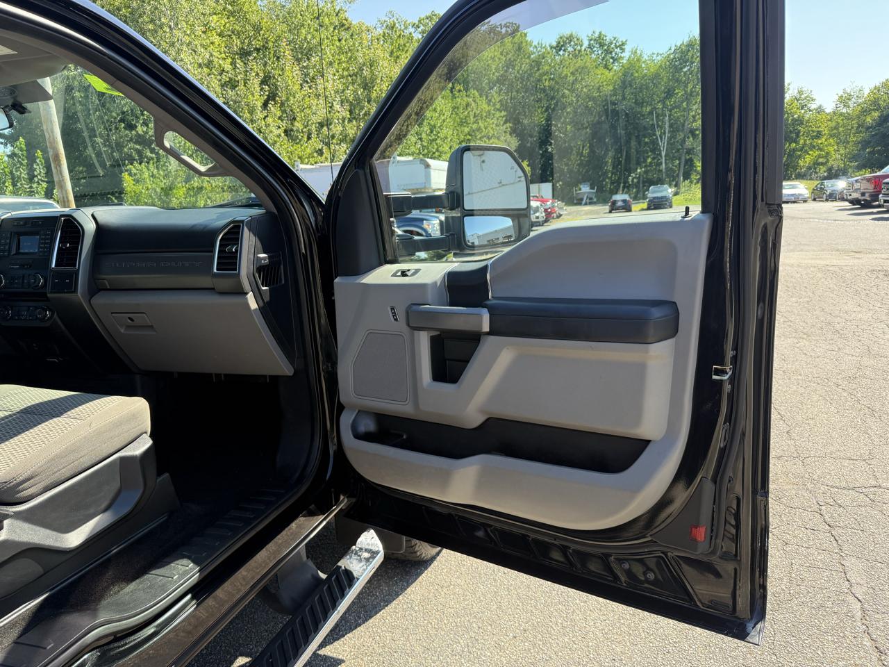 Ford Super Duty F-350 SRW  2017
