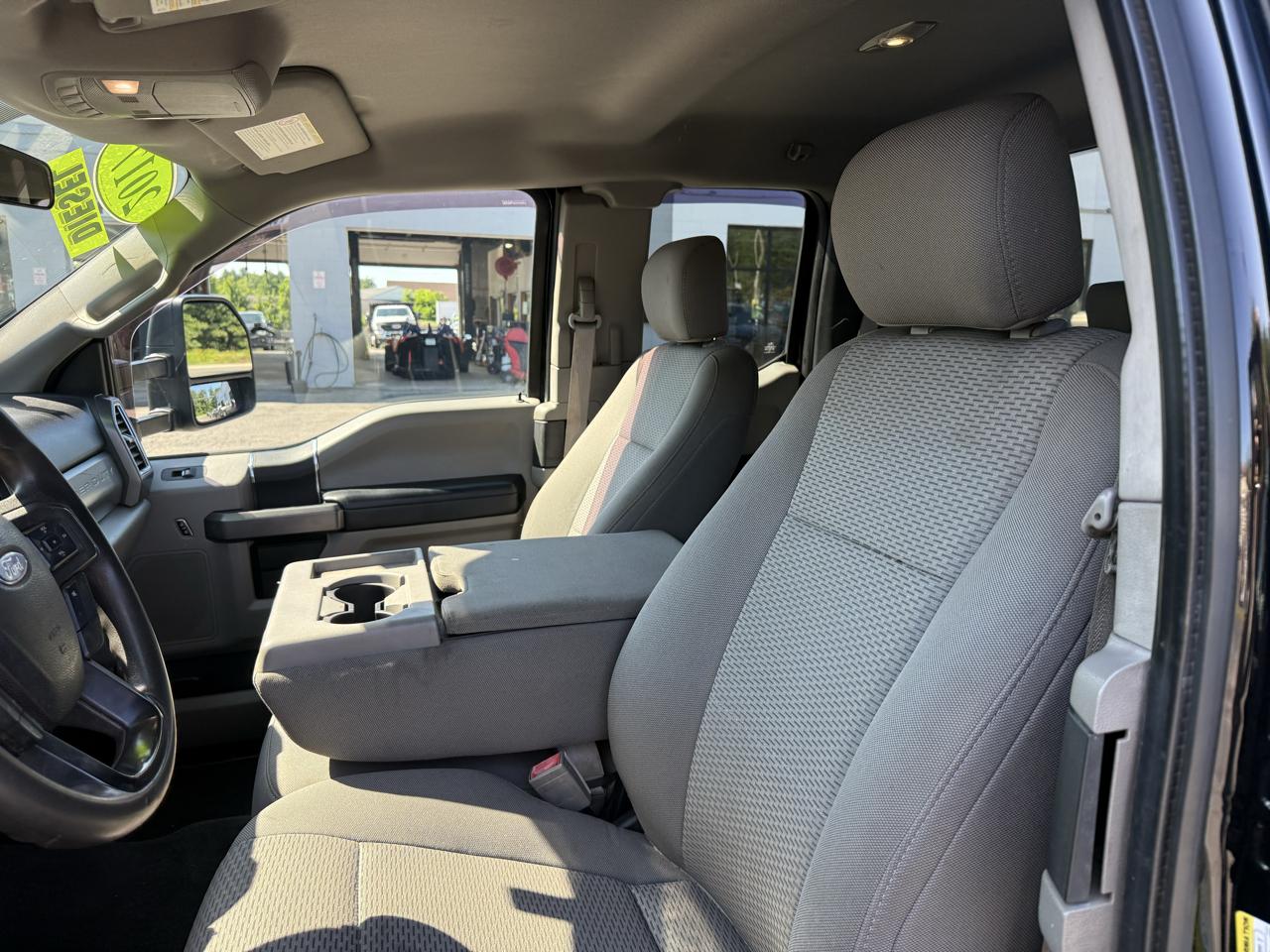 Ford Super Duty F-350 SRW  2017