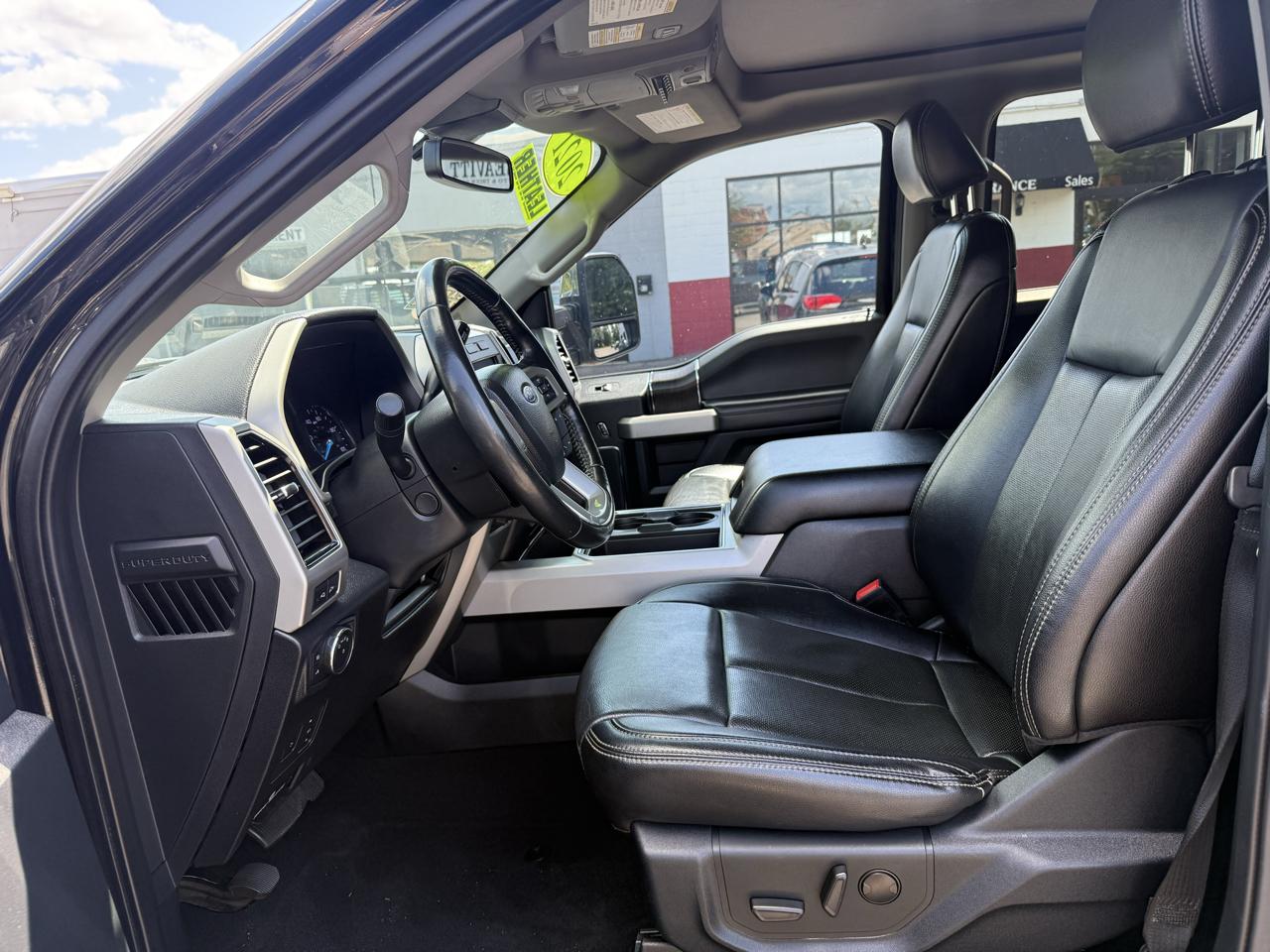 Ford Super Duty F-350 SRW  2021