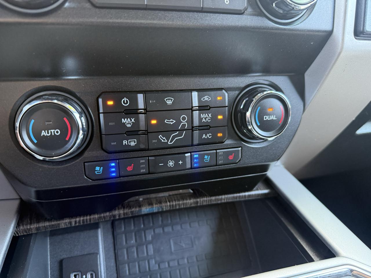 Ford Super Duty F-350 SRW  2021