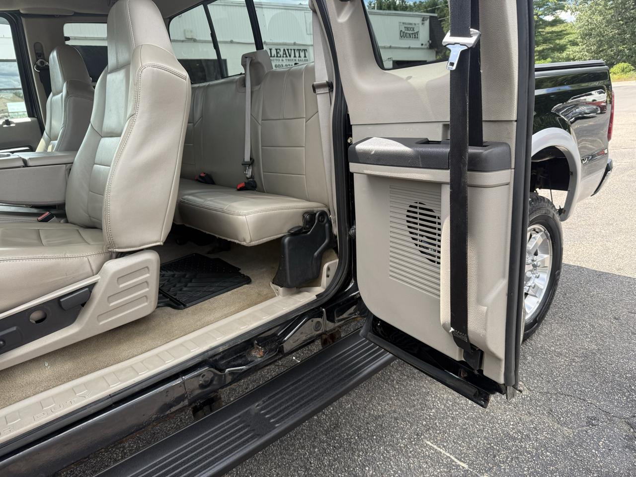 Ford Super Duty F-350 SRW  2008