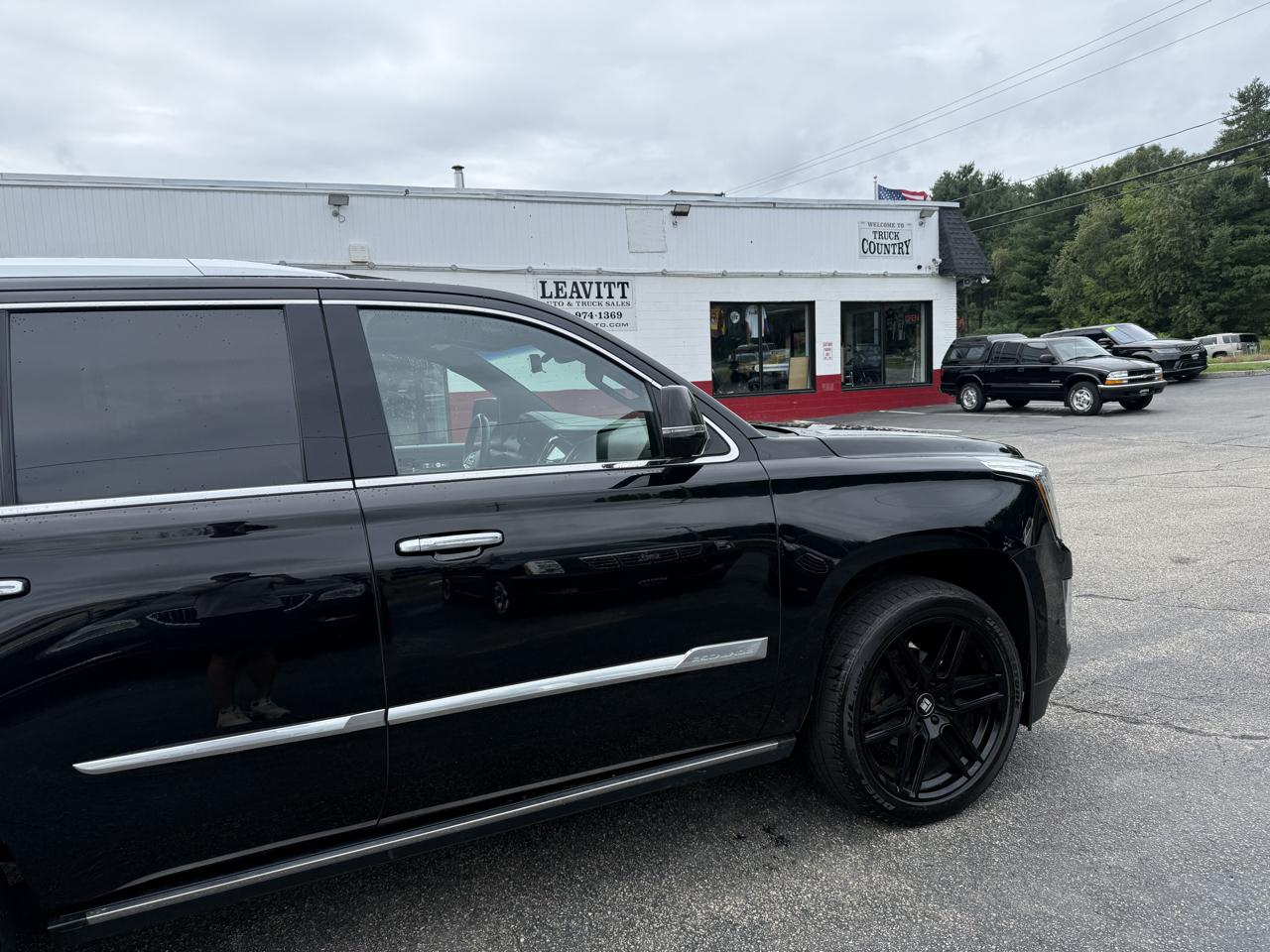 Cadillac Escalade  2018