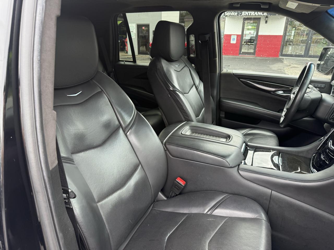 Cadillac Escalade  2018