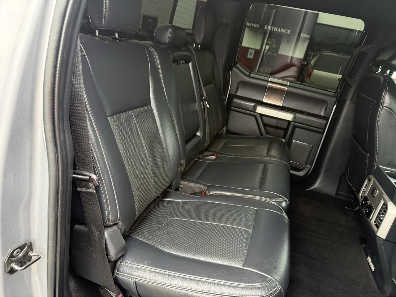Ford Super Duty F-350 SRW  2022