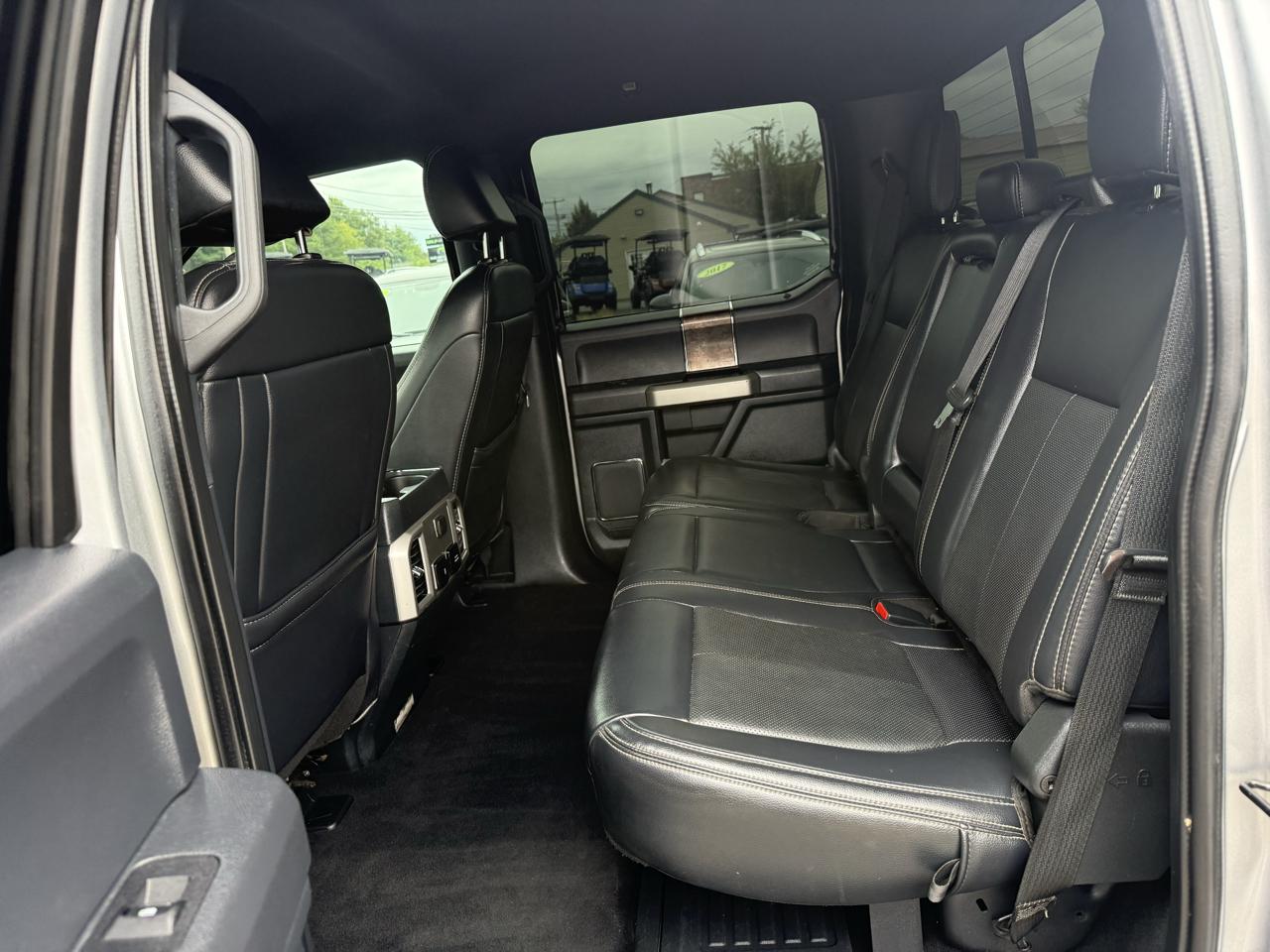 Ford Super Duty F-350 SRW  2022