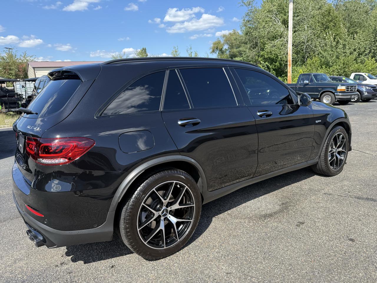 Mercedes-Benz GLC  2020