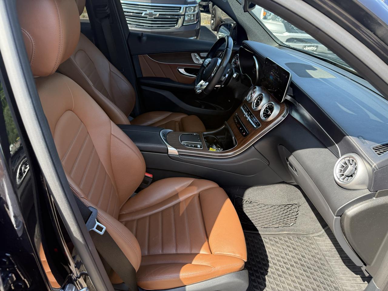 Mercedes-Benz GLC  2020