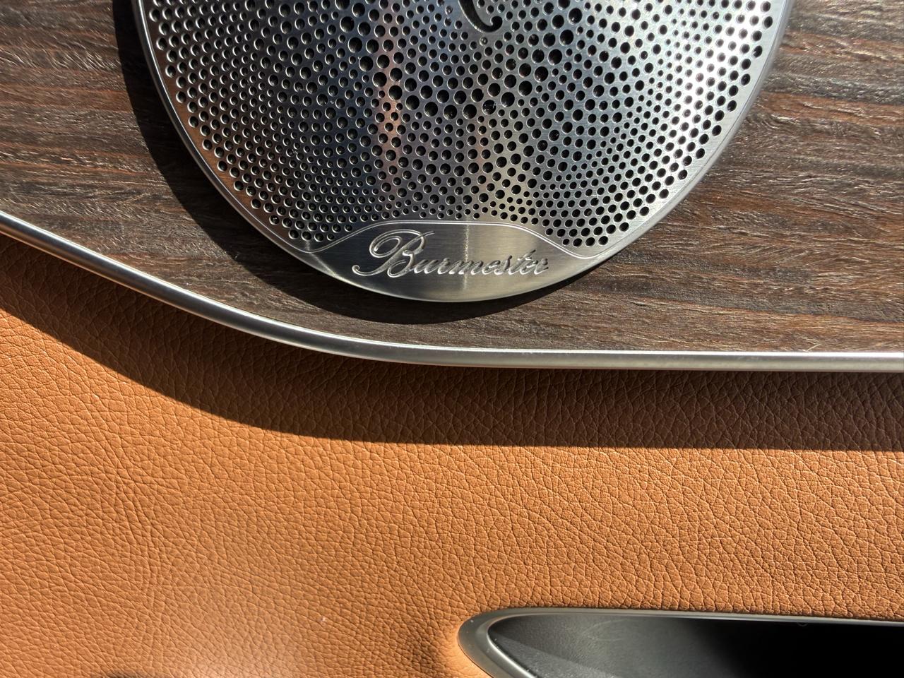 Mercedes-Benz GLC  2020