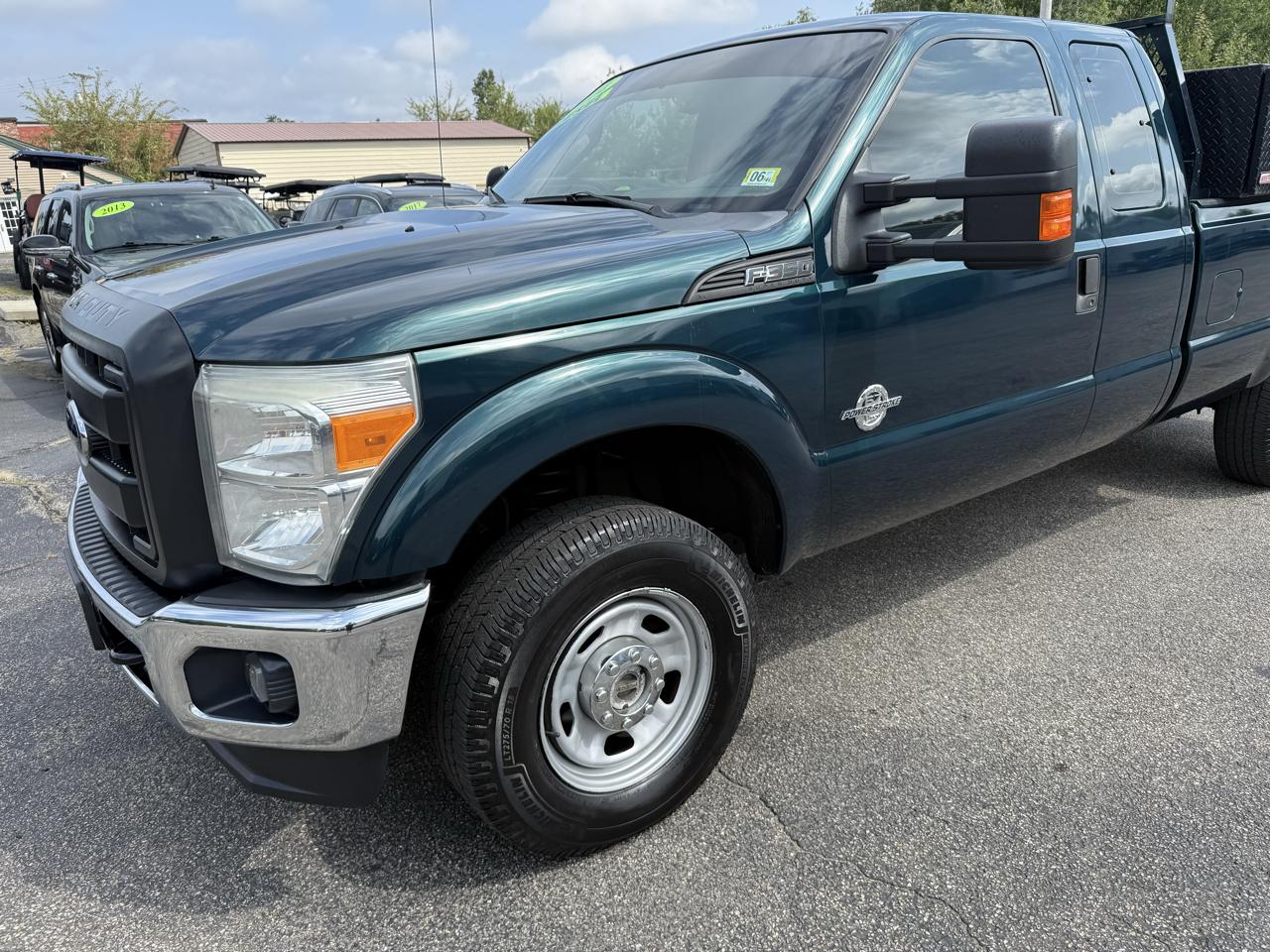 Ford Super Duty F-350 SRW  2014