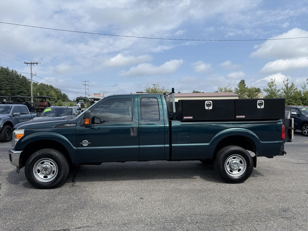 Ford Super Duty F-350 SRW  2014