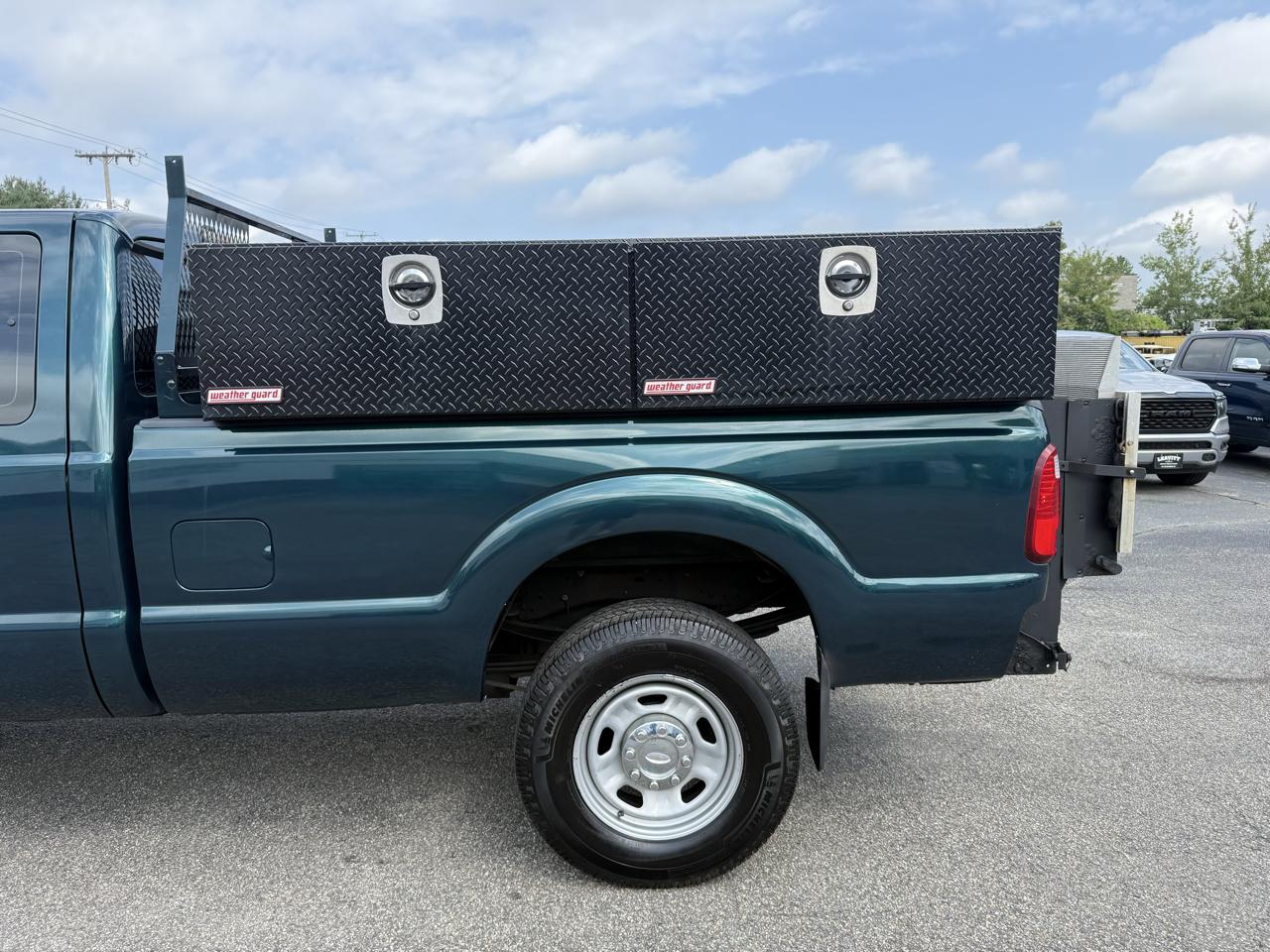 Ford Super Duty F-350 SRW  2014