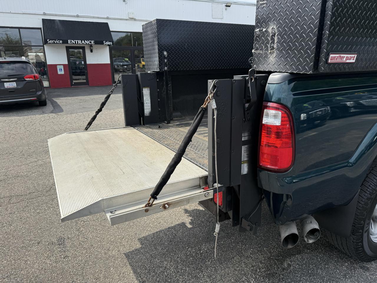 Ford Super Duty F-350 SRW  2014