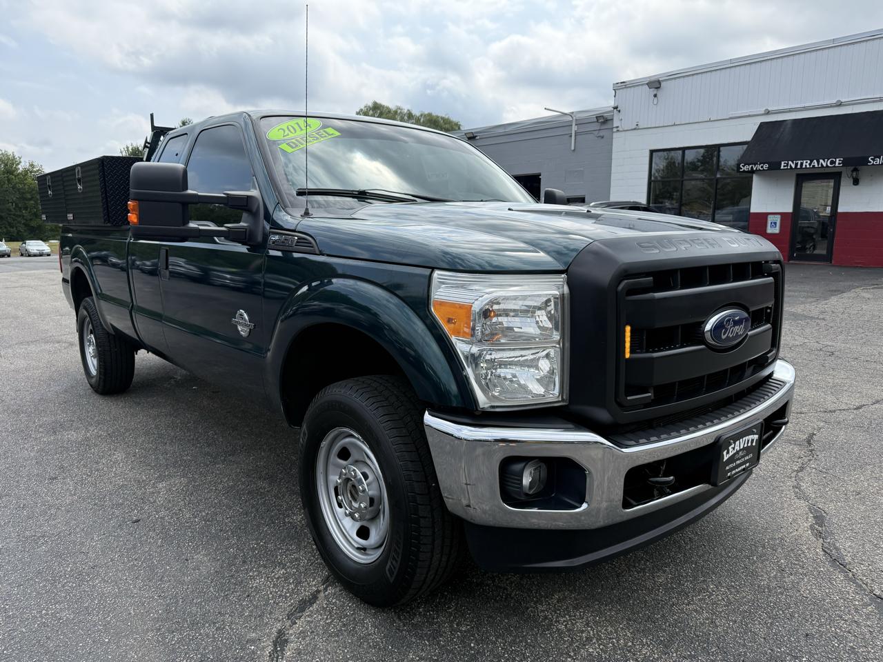 Ford Super Duty F-350 SRW  2014