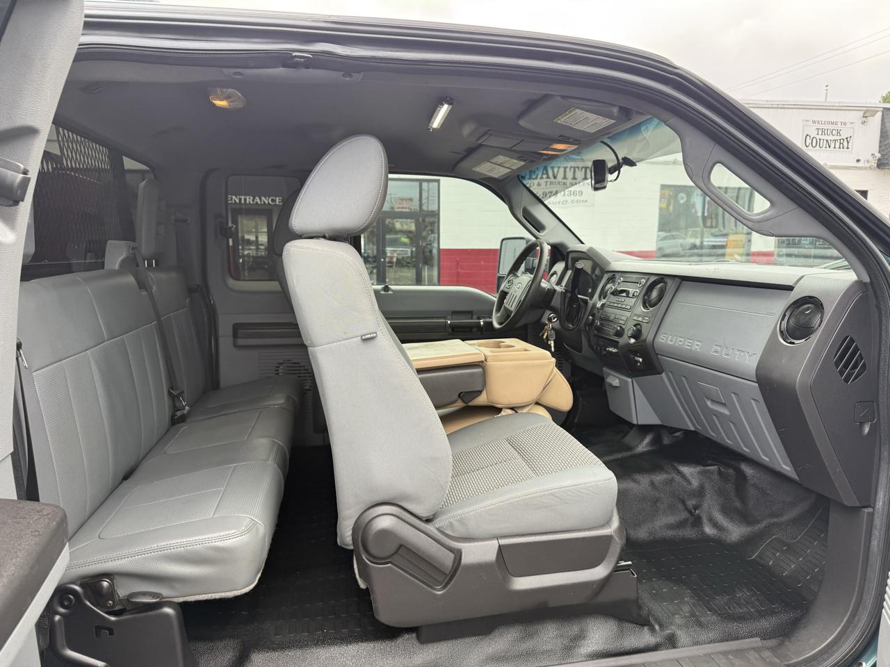 Ford Super Duty F-350 SRW  2014