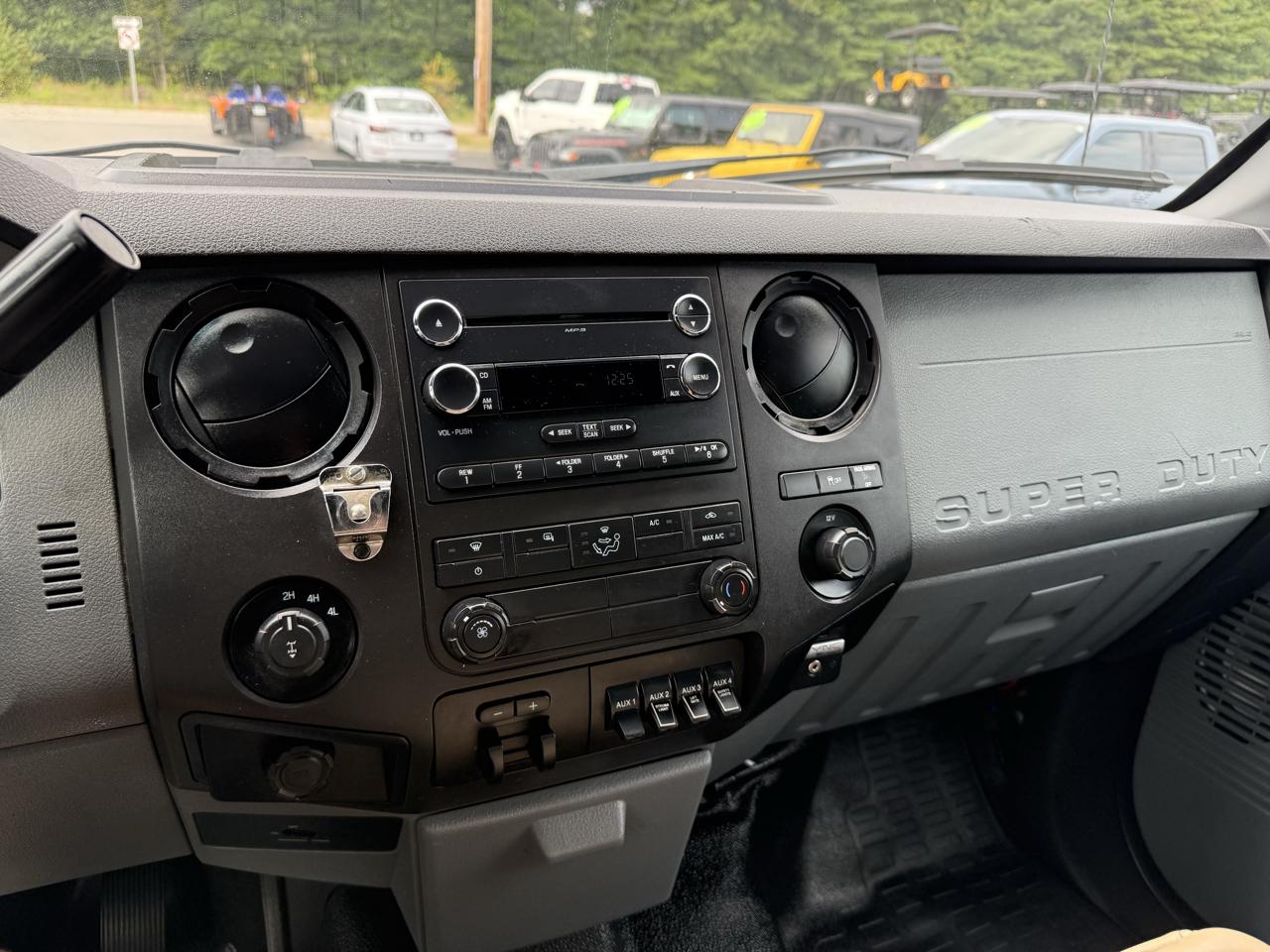 Ford Super Duty F-350 SRW  2014