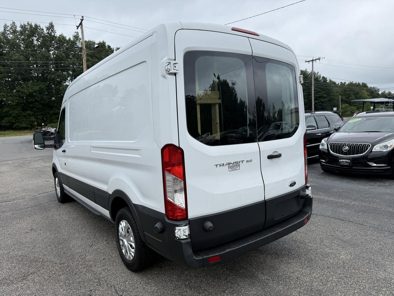 Ford Transit Cargo Van T-150 148" Med Rf 8600 GVWR Sliding RH Dr 2015