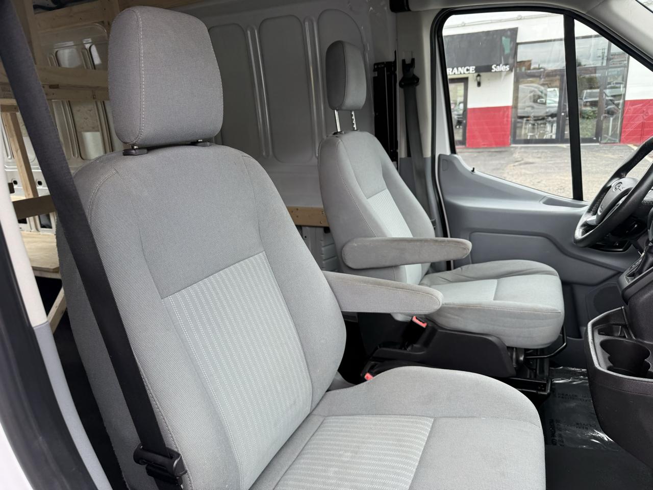 Ford Transit Cargo Van T-150 148" Med Rf 8600 GVWR Sliding RH Dr 2015