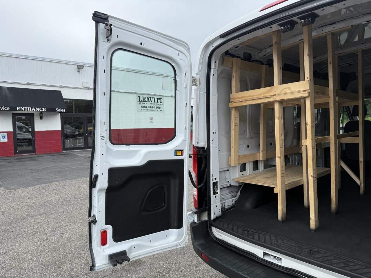 Ford Transit Cargo Van T-150 148" Med Rf 8600 GVWR Sliding RH Dr 2015