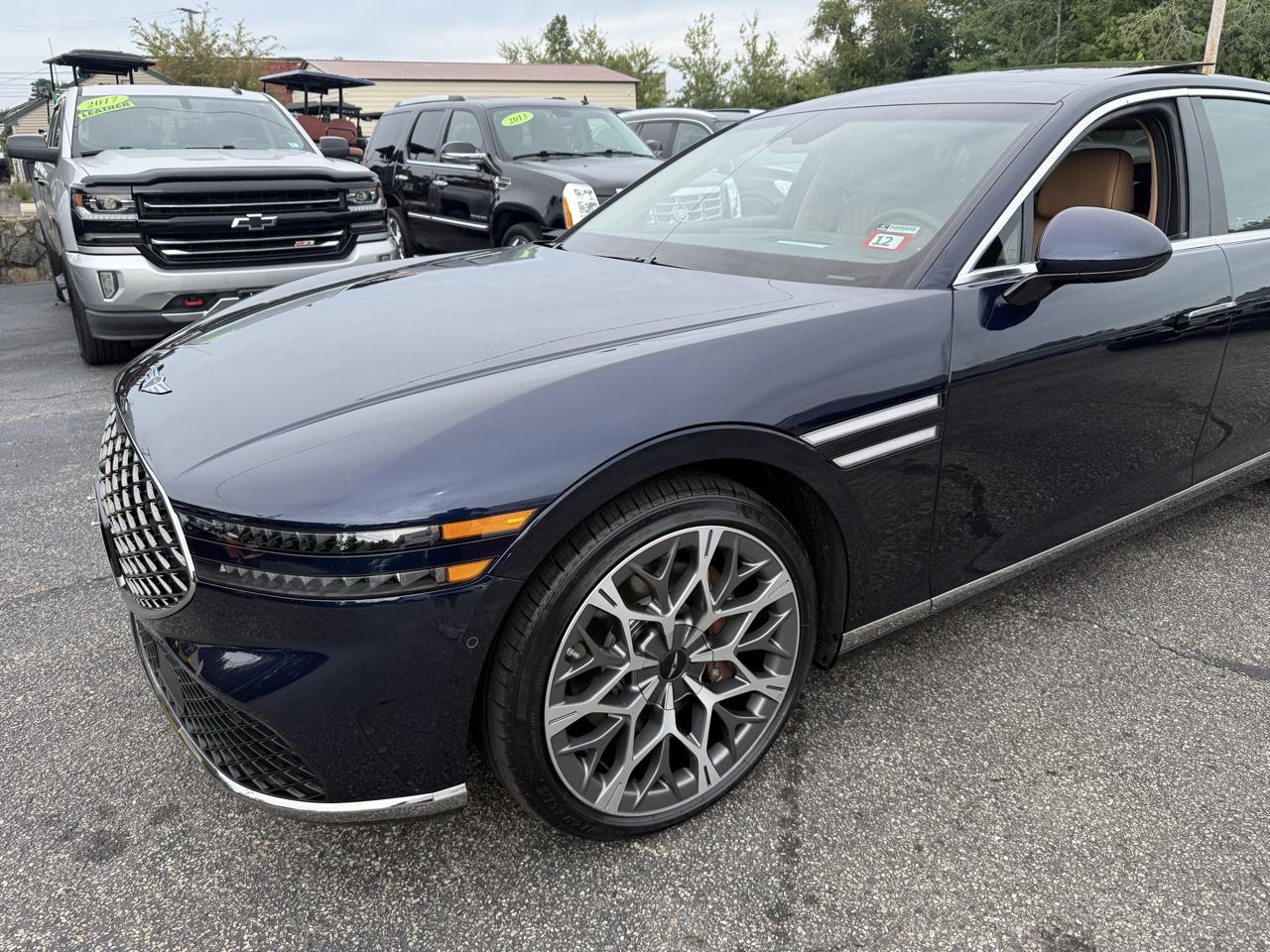 Genesis G90 3.5T e-SC AWD 2025