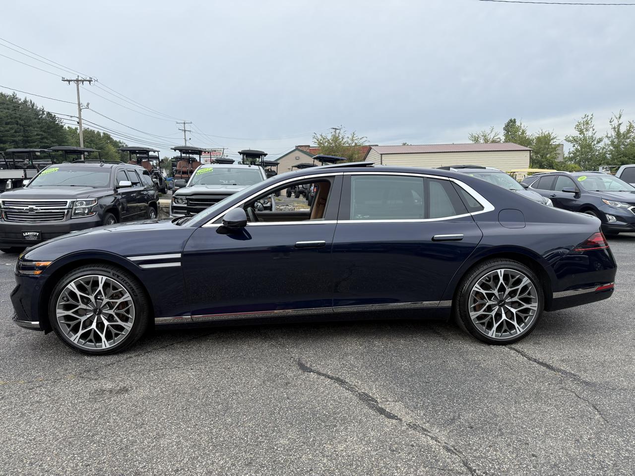 Genesis G90 3.5T e-SC AWD 2025