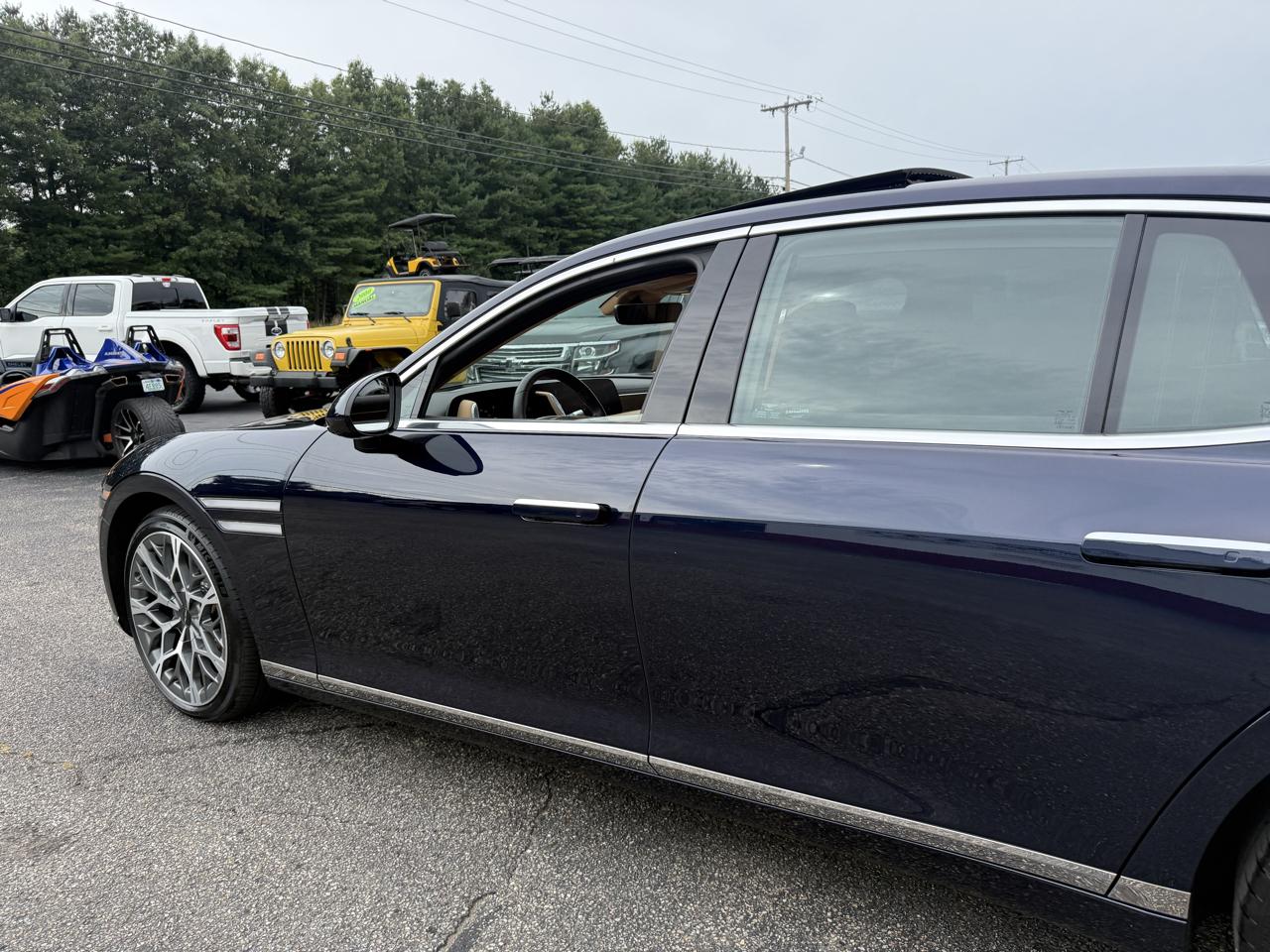 Genesis G90 3.5T e-SC AWD 2025