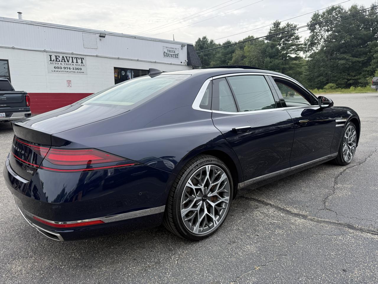 Genesis G90 3.5T e-SC AWD 2025