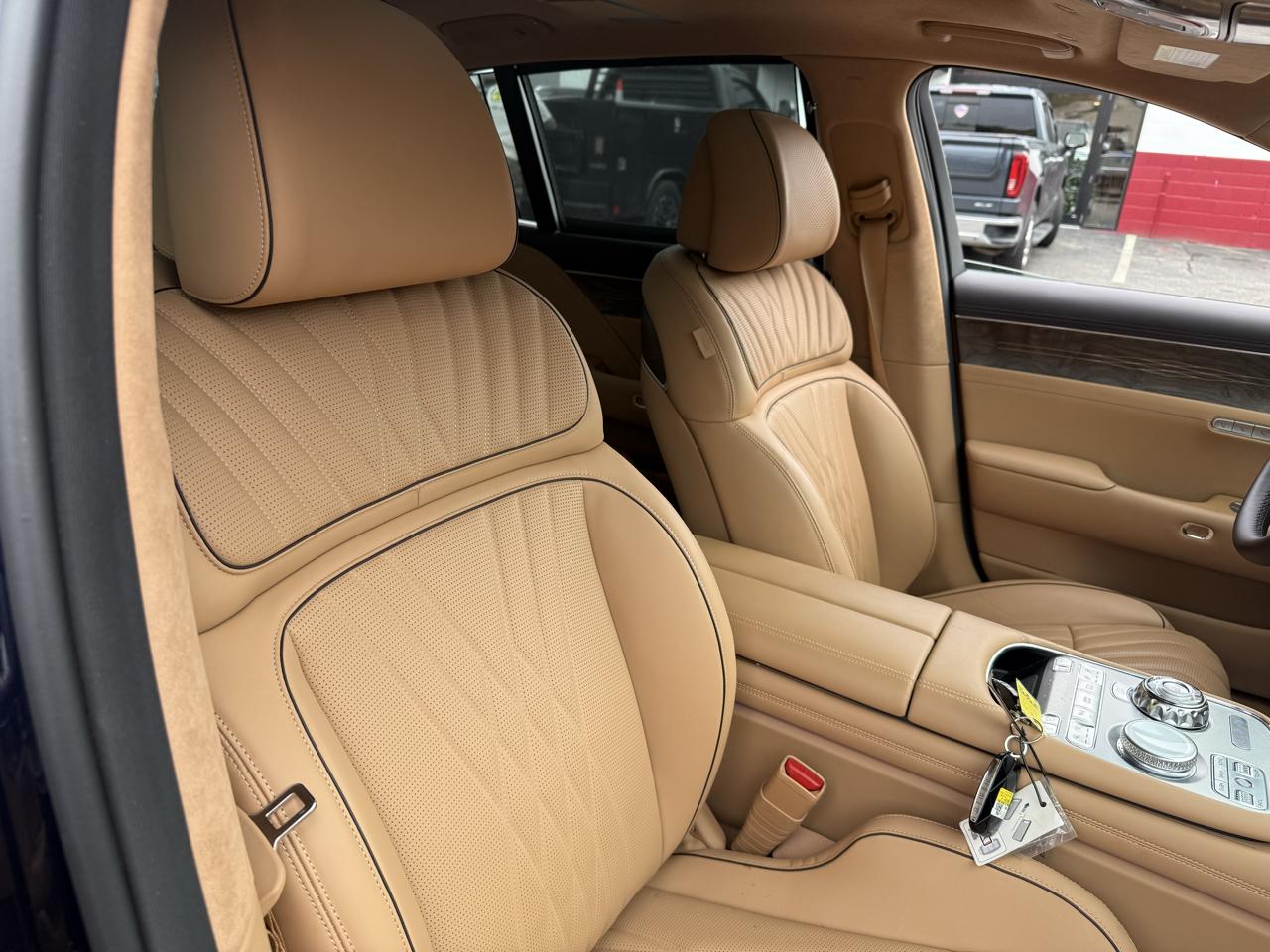 Genesis G90 3.5T e-SC AWD 2025