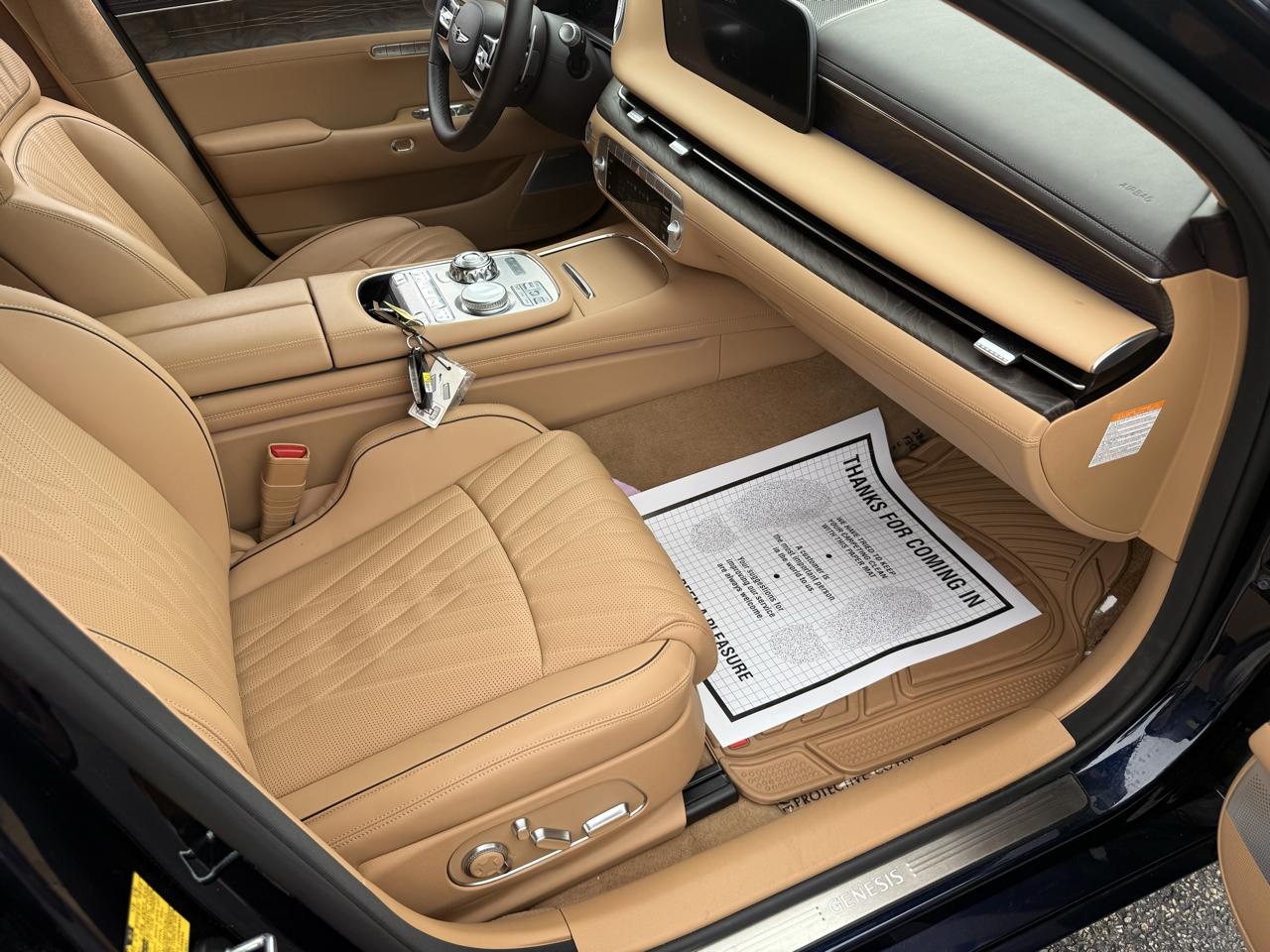 Genesis G90 3.5T e-SC AWD 2025