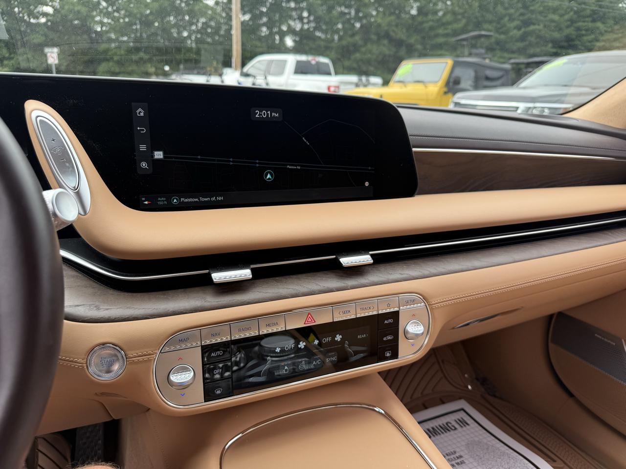 Genesis G90 3.5T e-SC AWD 2025