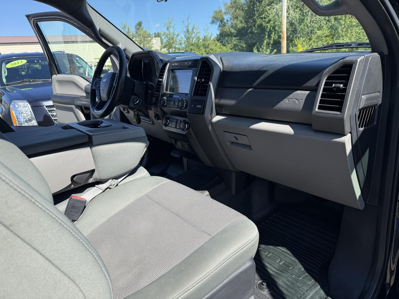 Ford Super Duty F-350 DRW  2019