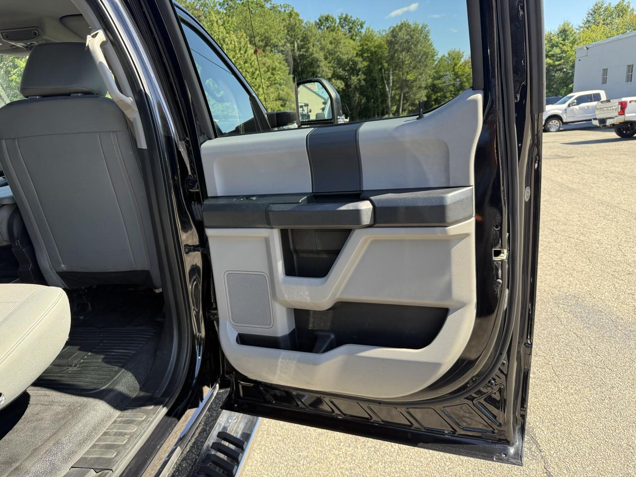 Ford Super Duty F-350 DRW  2019
