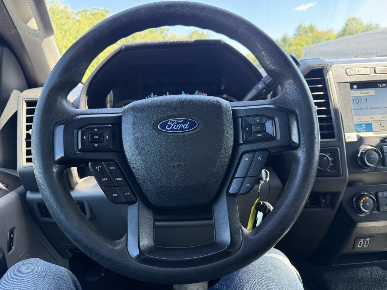 Ford Super Duty F-350 DRW  2019