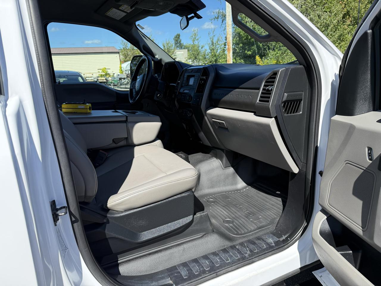 Ford Super Duty F-550 DRW  2020