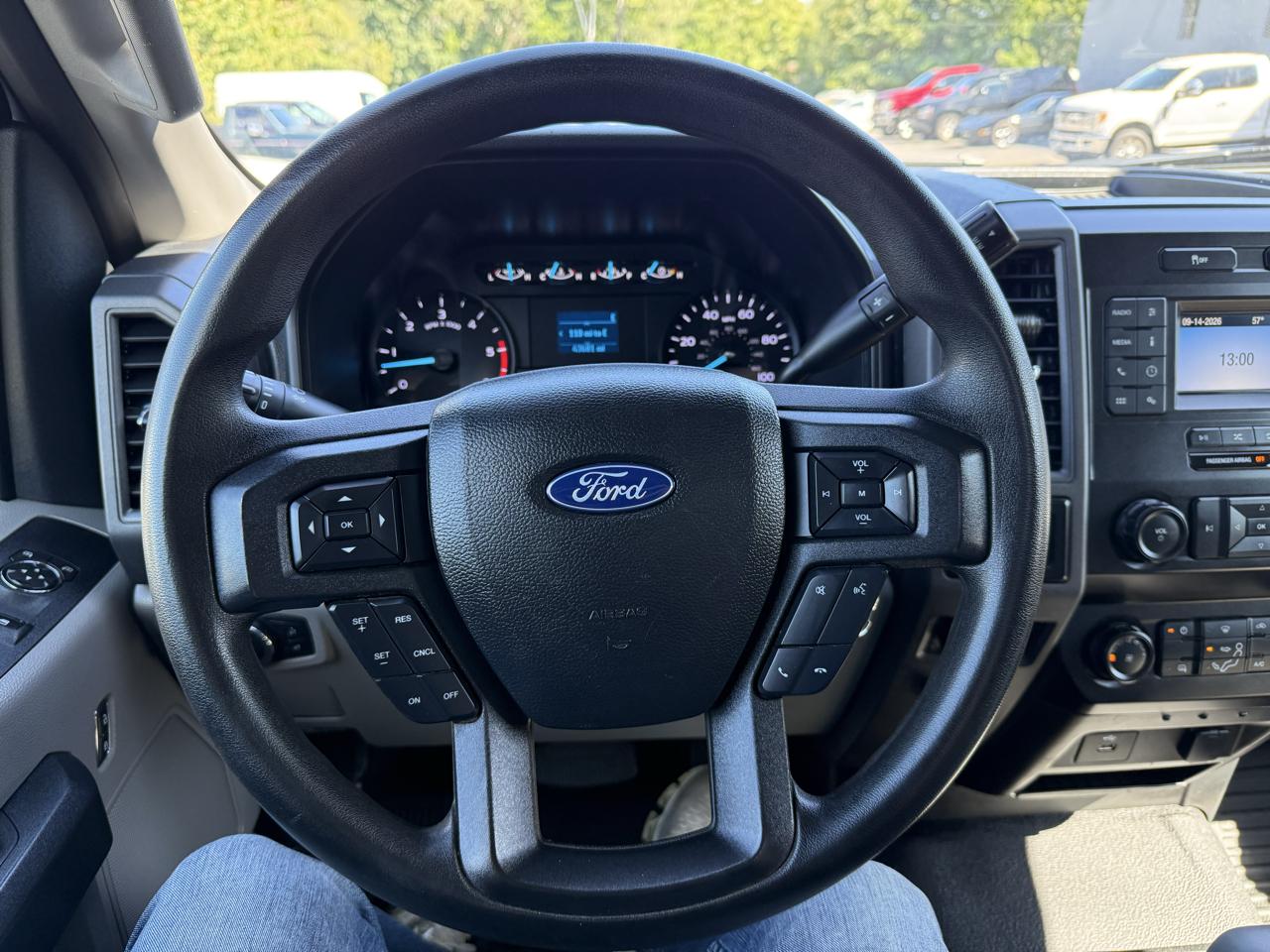 Ford Super Duty F-550 DRW  2020