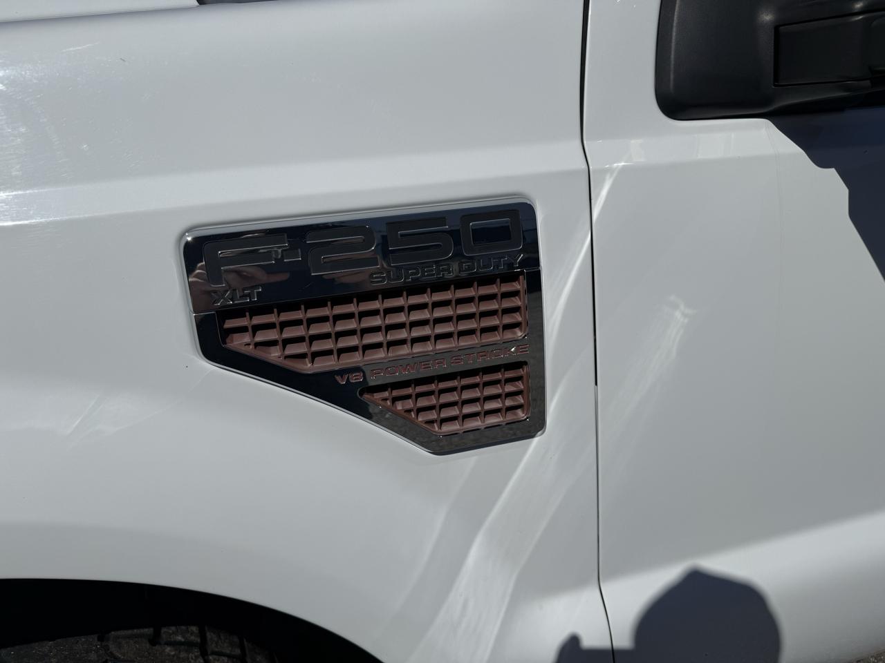 Ford Super Duty F-250 SRW  2010