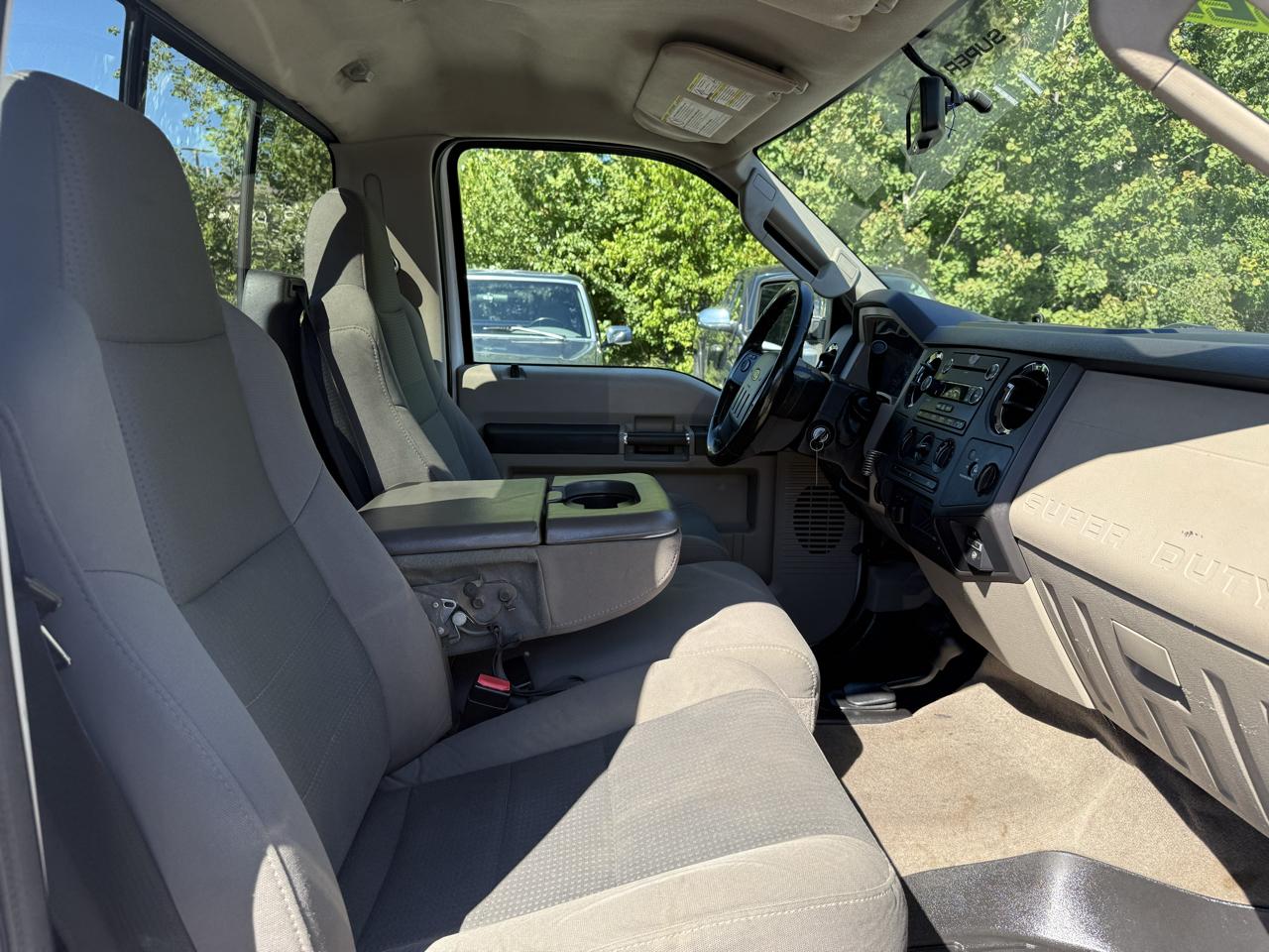 Ford Super Duty F-250 SRW  2010
